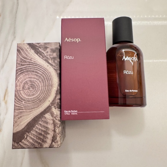 Aesop Rozu - Picture 2 of 2